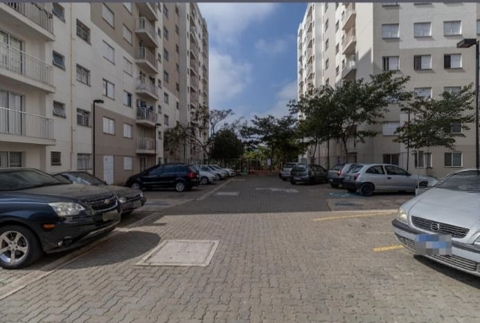 APARTAMENTO EM CONDOMÍNIO – VILA NOVA CURUÇÁ ✨ Excelente oportunidade! Apartamento com 50m², em condomínio bem localizado, com: 2 dormitórios aconchegantes Sala com acesso à varanda Cozinha planejada Banheiro social  Localizado na Vila Nova Curuçá, região tranquila e de fácil acesso a transporte público, comércios e serviços.