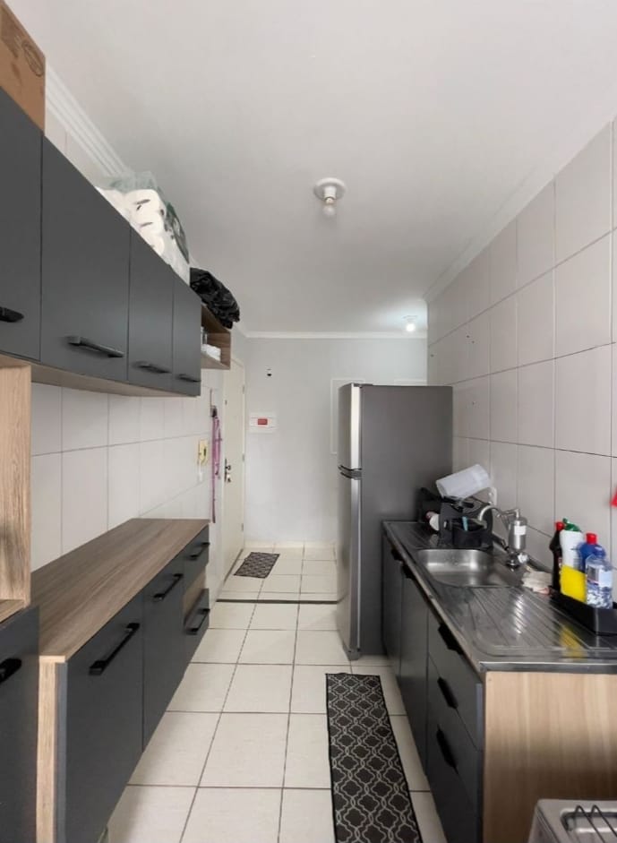 APARTAMENTO EM CONDOMÍNIO – VILA NOVA CURUÇÁ ✨ Excelente oportunidade! Apartamento com 50m², em condomínio bem localizado, com: 2 dormitórios aconchegantes Sala com acesso à varanda Cozinha planejada Banheiro social  Localizado na Vila Nova Curuçá, região tranquila e de fácil acesso a transporte público, comércios e serviços.