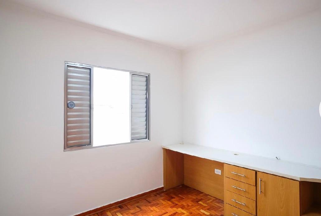  APARTAMENTO À VENDA – RUDGE RAMOS SÃO BERNARDO DO CAMPO   ✨ Oportunidade imperdível para quem busca conforto, praticidade e excelente localização!   69 m²  Totalmente reformado e pintado  2 dormitórios com móveis planejados e escrivaninhas  Banheiro com box de vidro e armário planejado  Cozinha toda planejada  Lavanderia separada, espaçosa, com armários planejados e varal de teto.