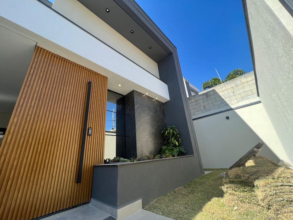 Casa para venda bairro Serra Morena em Pouso Alegre - MG
