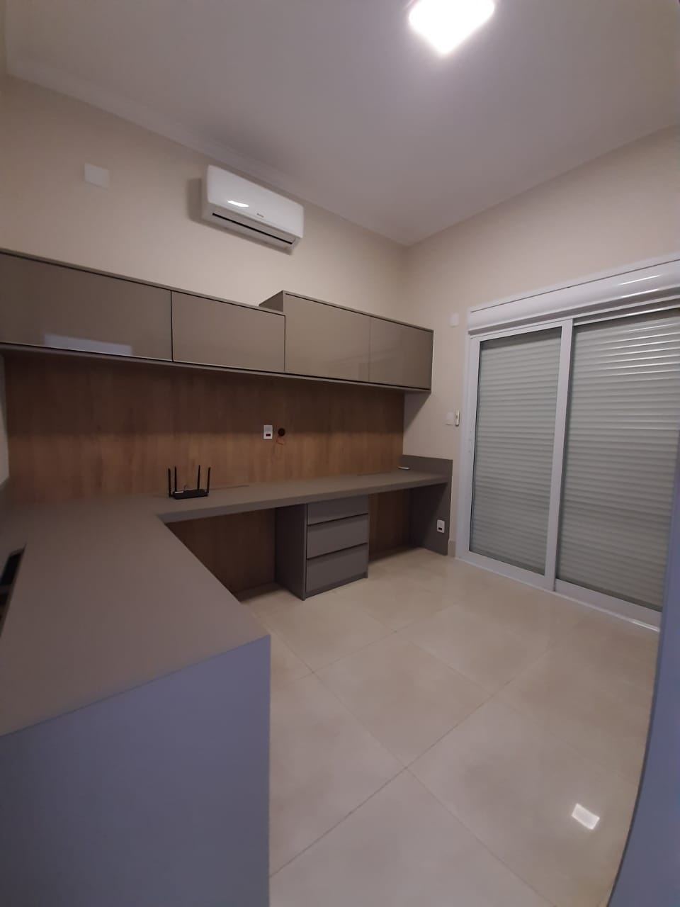 Casa de alto padrão para venda no bairro Santa Rita em Pouso Alegre - MG.