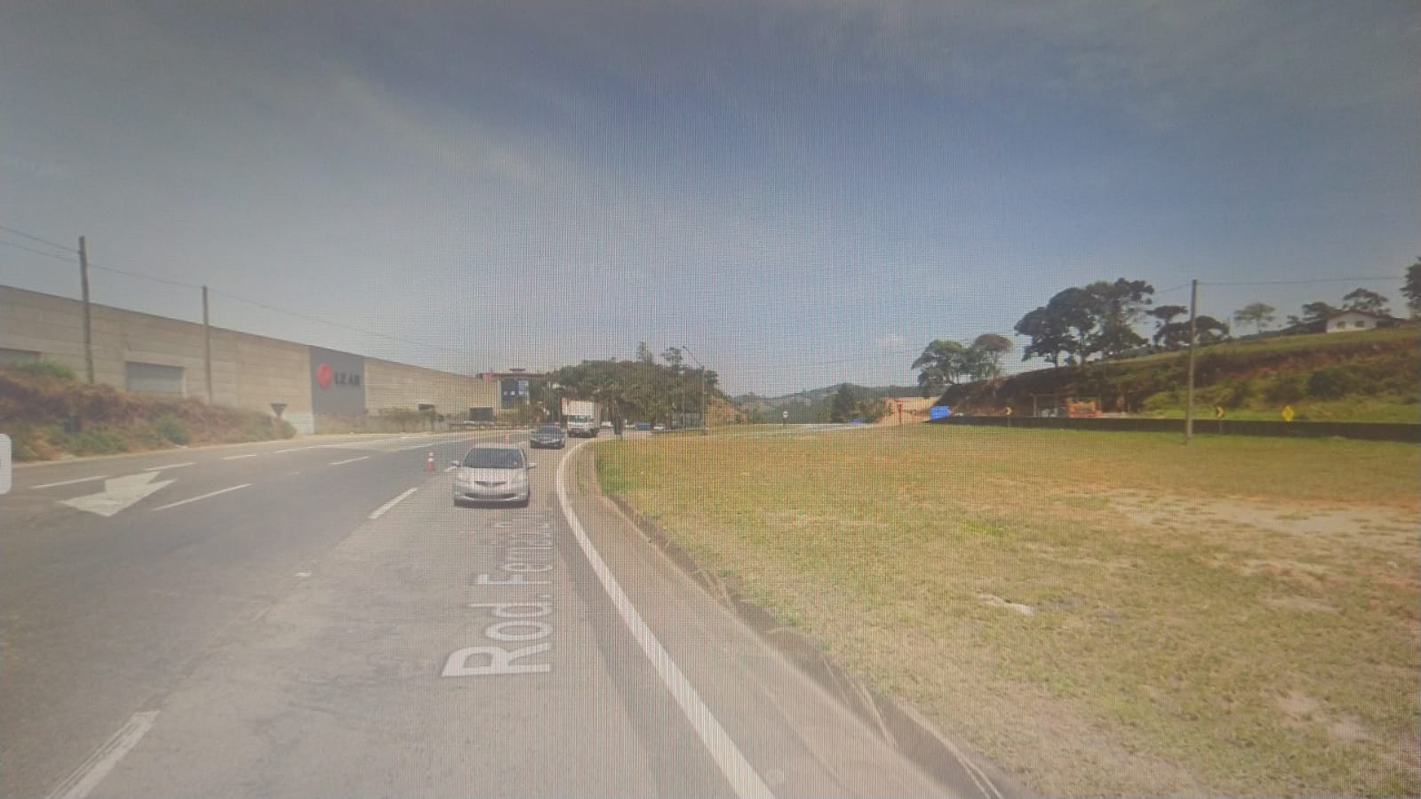 Área Industrial/Comercial na beira da Rodovia Fernão Dias para venda