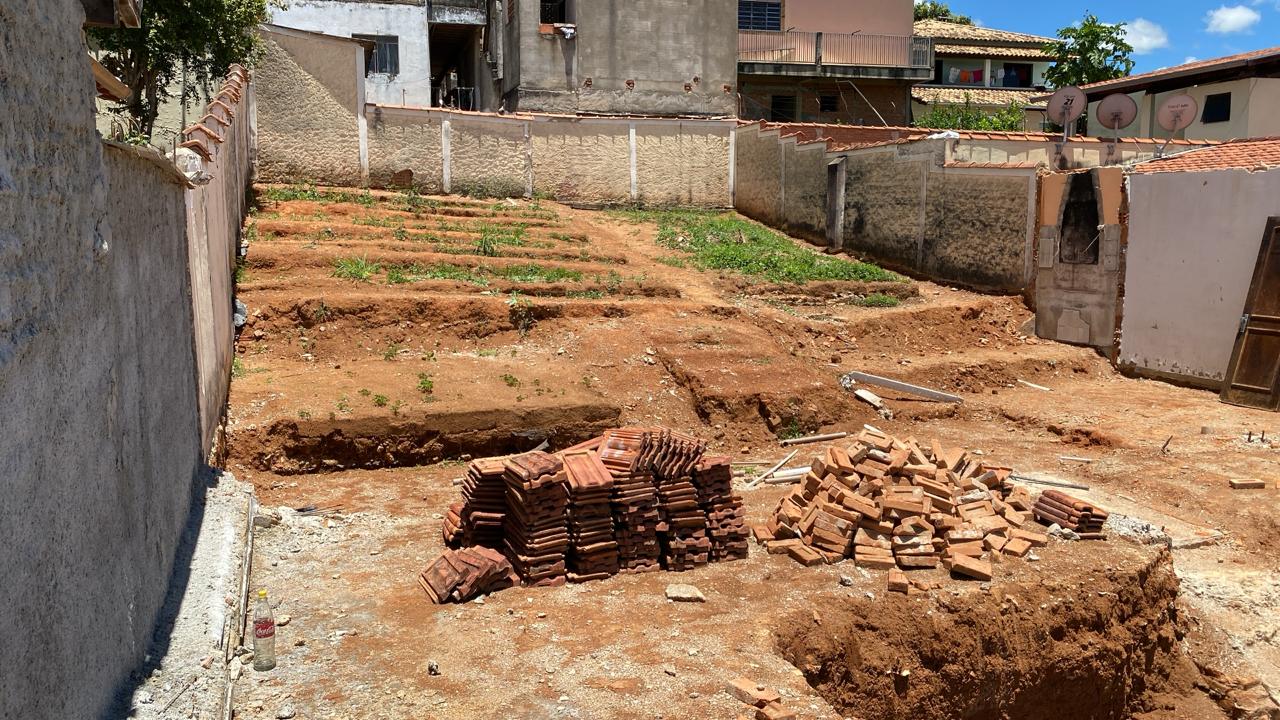 Terreno para venda no bairro Jardim Paraíso em Pouso Alegre - MG.