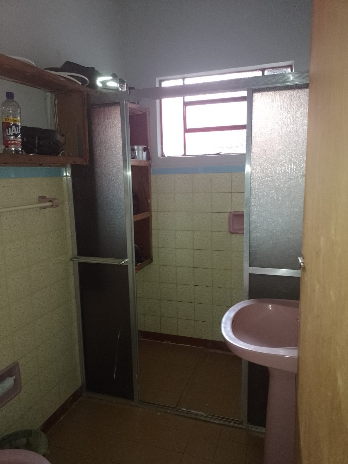 Casa para venda no bairro Jardim America em Pouso Alegre - MG.
