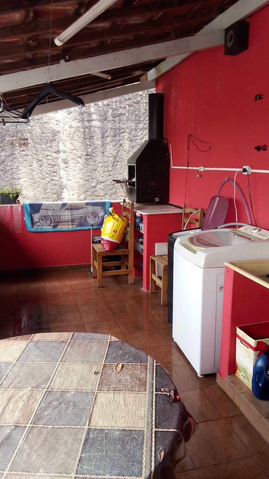 Casa para venda no bairro Jardim Aeroporto em Pouso Alegre - MG.