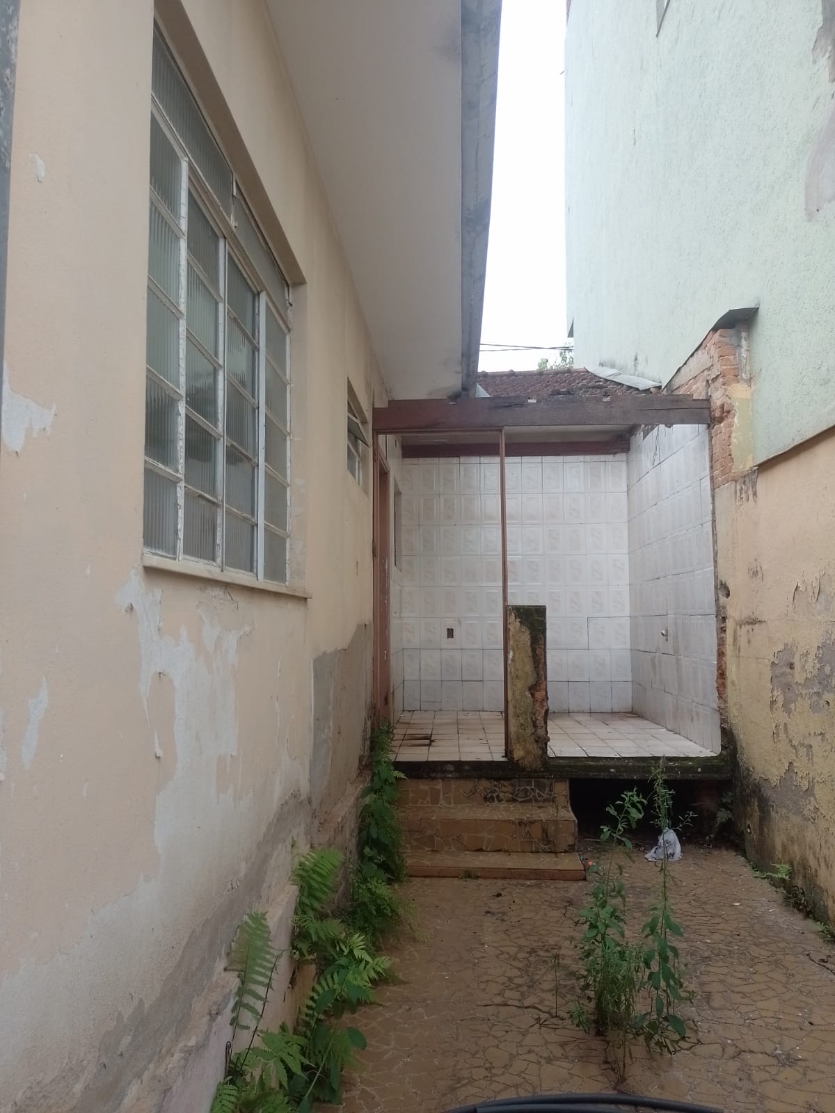 Casa comercial para venda ou locação comercial no Jardim Olímpico em Pouso Alegre - MG