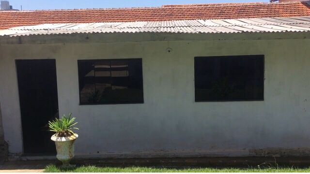 Casa para venda no bairro Santa Cruz em Pouso Alegre - MG.