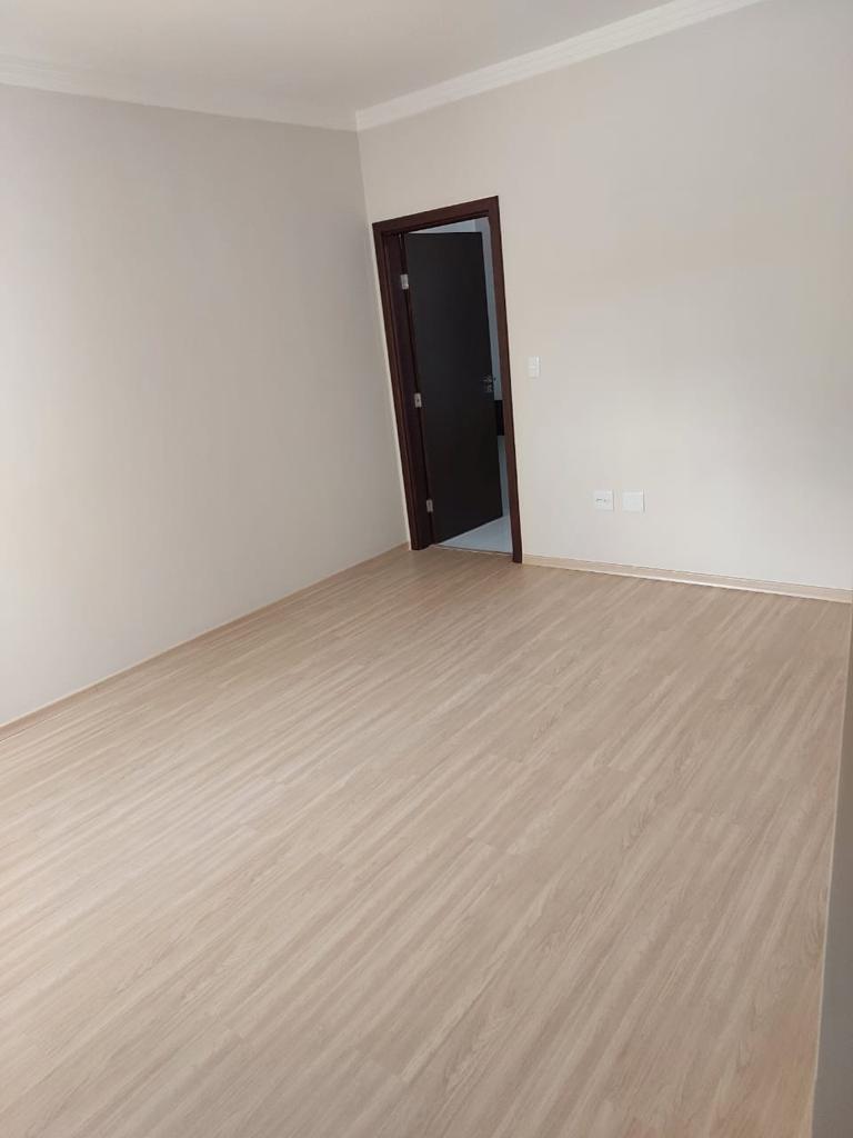 Apartamento para venda no bairro Nha Chicá em Pouso Alegre - MG.
