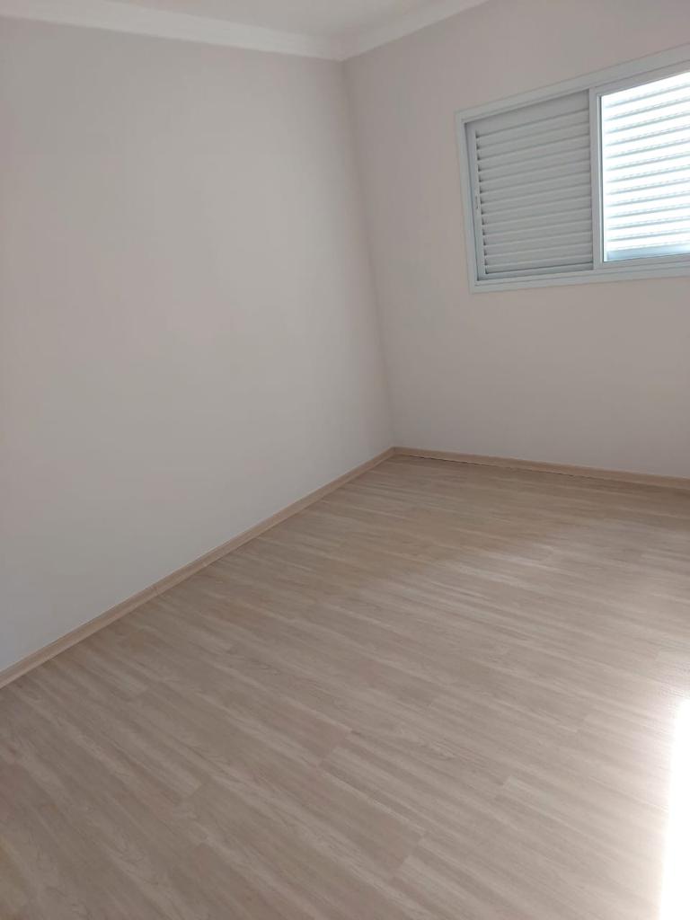 Apartamento para venda no bairro Nha Chicá em Pouso Alegre - MG.