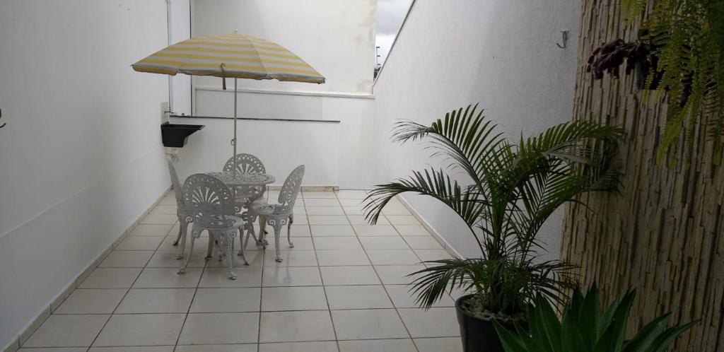 Casa para venda no bairro Recanto dos Fernandes em Pouso Alegre - MG.