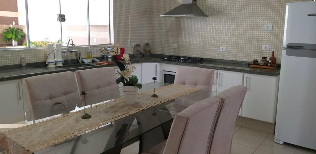 Casa para venda no bairro Recanto dos Fernandes em Pouso Alegre - MG.