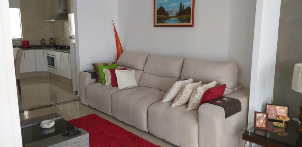 Casa para venda no bairro Recanto dos Fernandes em Pouso Alegre - MG.