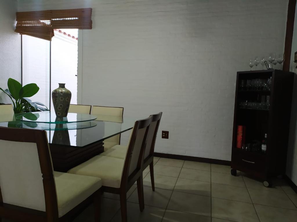 Casa para venda no bairro Pousada dos Campos em Pouso Alegre - MG.