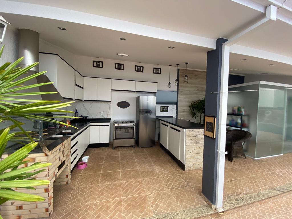 Casa para venda no bairro Santa Dorotéia em Pouso Alegre - MG.