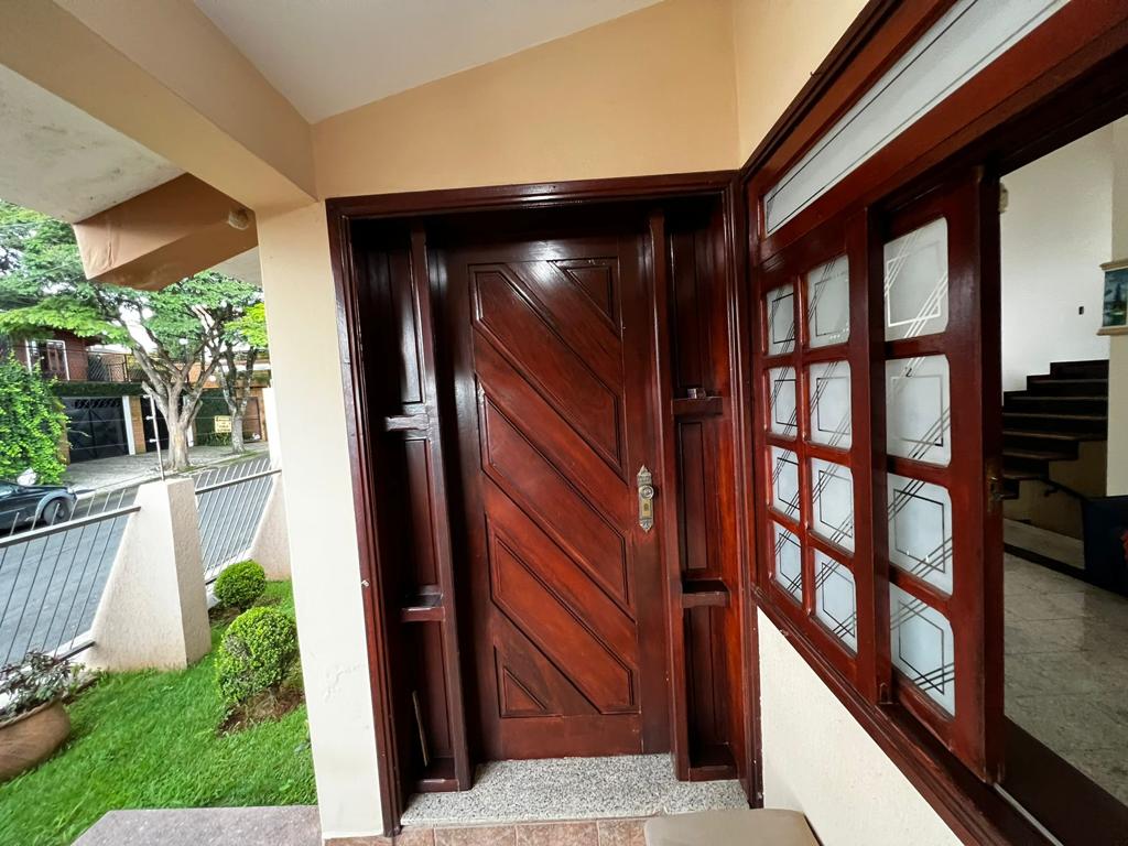 Casa para venda no bairro Pousada dos Campos em Pouso Alegre - MG.