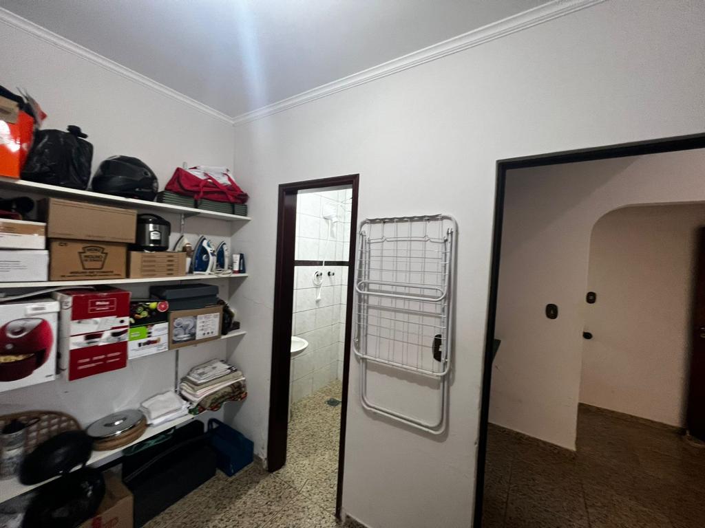 Casa para venda no bairro Pousada dos Campos em Pouso Alegre - MG.