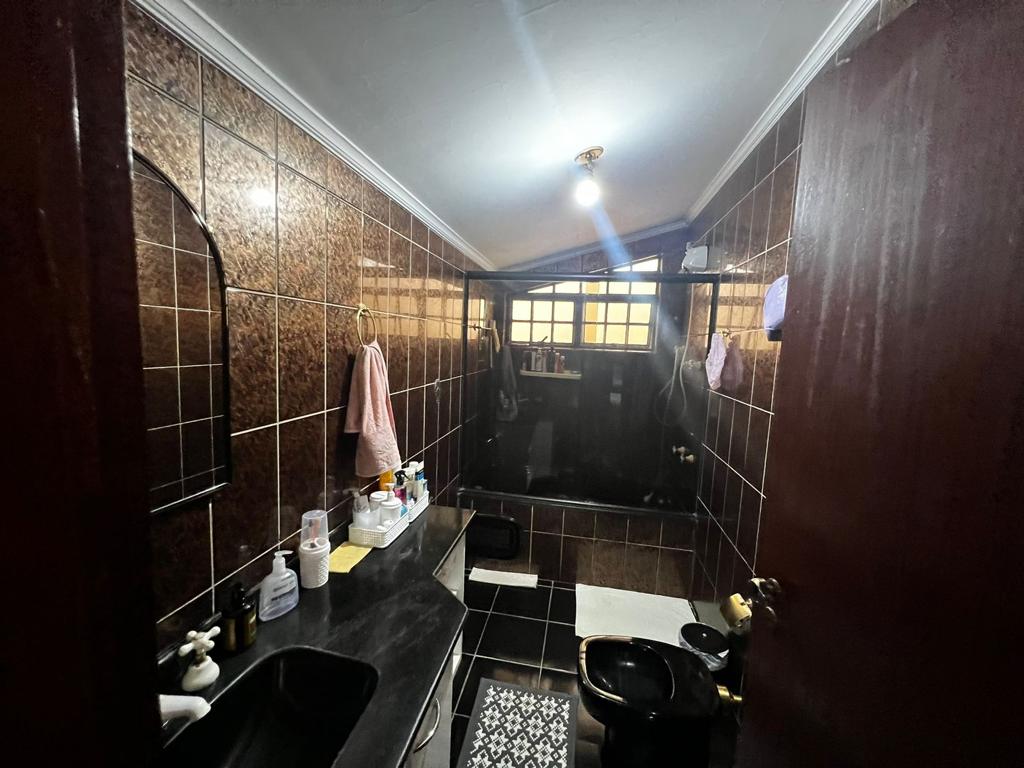 Casa para venda no bairro Pousada dos Campos em Pouso Alegre - MG.