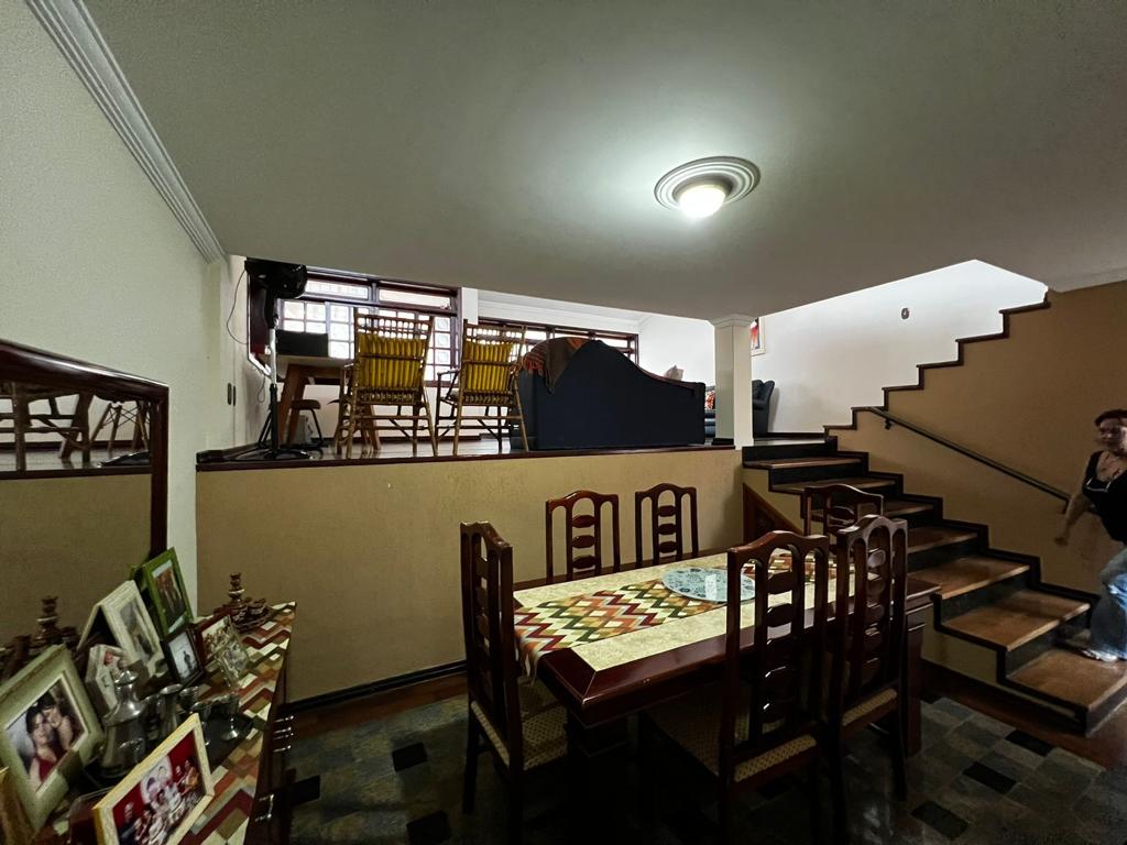 Casa para venda no bairro Pousada dos Campos em Pouso Alegre - MG.