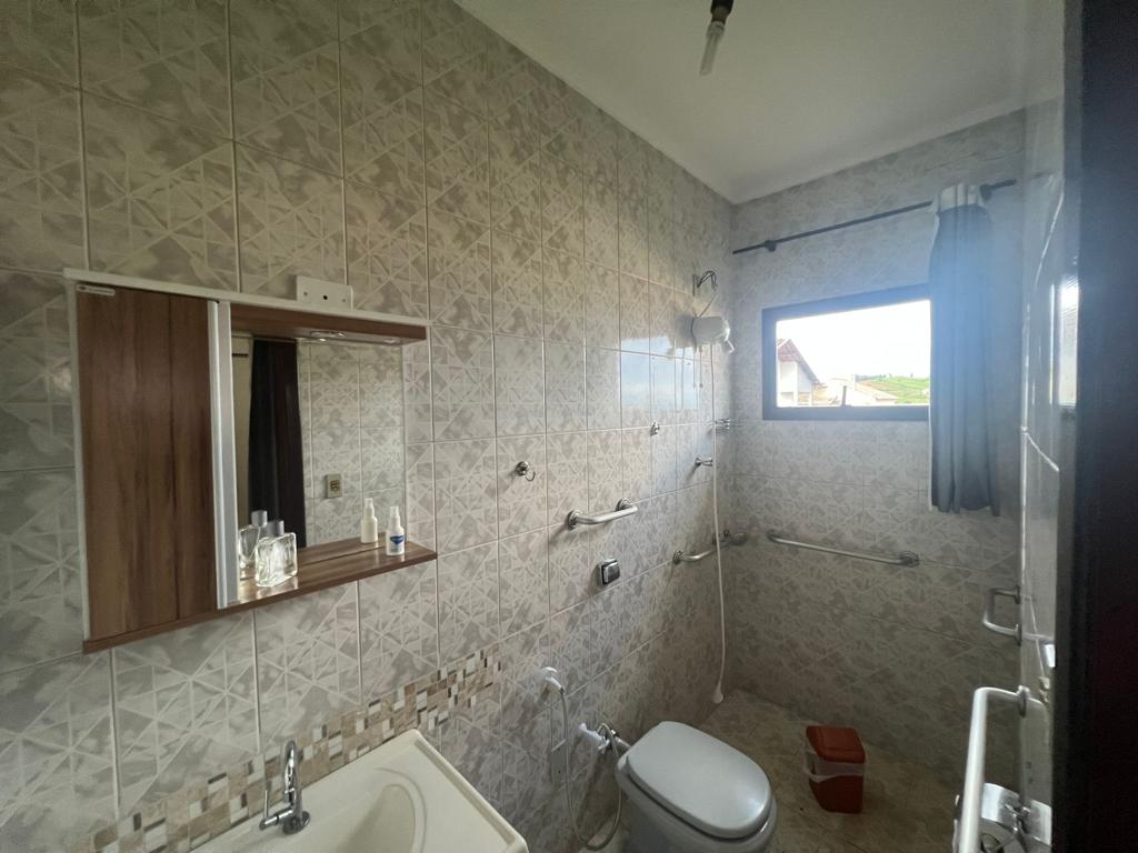 Casa para venda no bairro Santa Dorotéia em Pouso Alegre - MG.