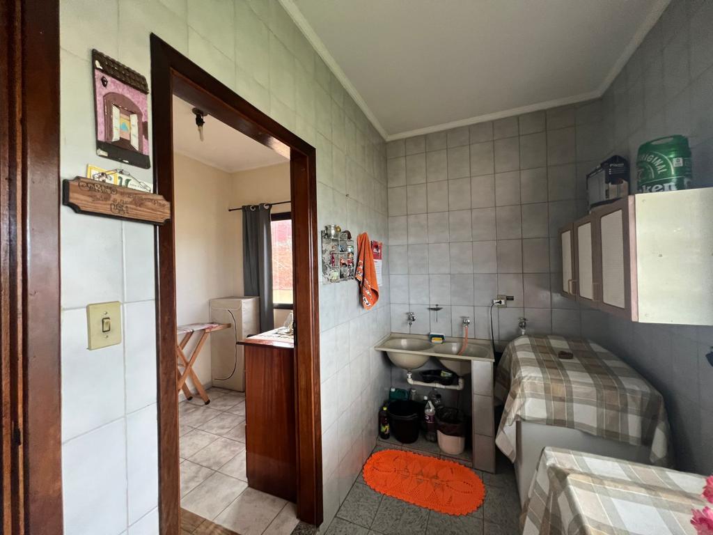 Casa para venda no bairro Santa Dorotéia em Pouso Alegre - MG.
