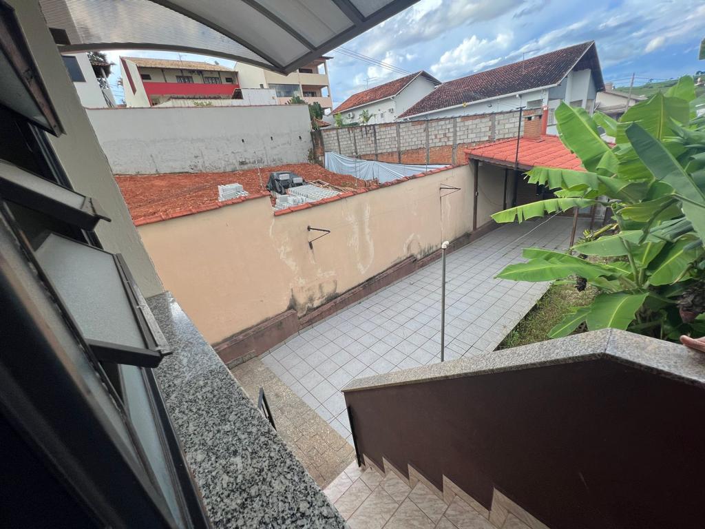 Casa para venda no bairro Santa Dorotéia em Pouso Alegre - MG.