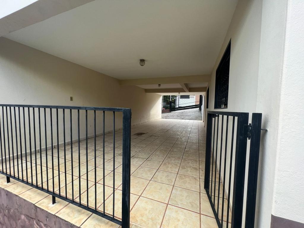 Casa para venda no bairro Santa Dorotéia em Pouso Alegre - MG.