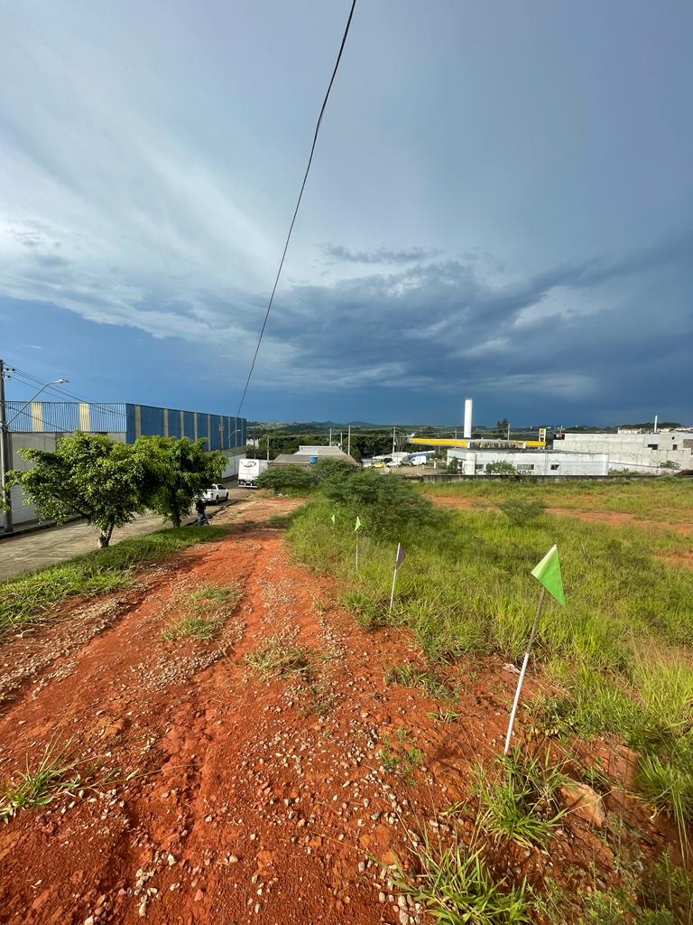 Área/Terreno Comercial para venda em Pouso Alegre - MG