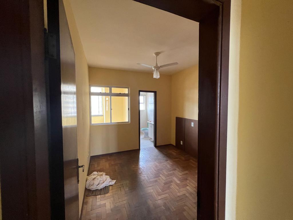 Apartamento para venda no Centro de Pouso Alegre - MG.