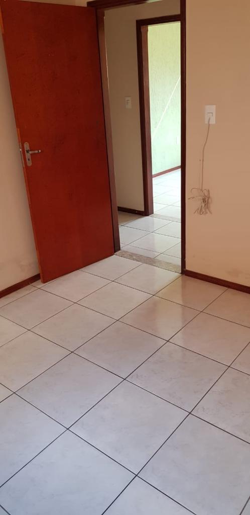 Casa para venda no bairro São Carlos em Pouso Alegre - MG.