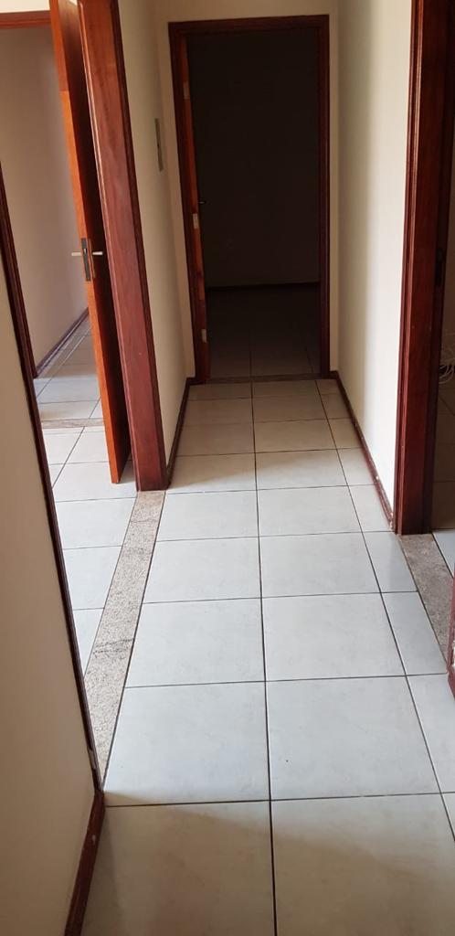 Casa para venda no bairro São Carlos em Pouso Alegre - MG.