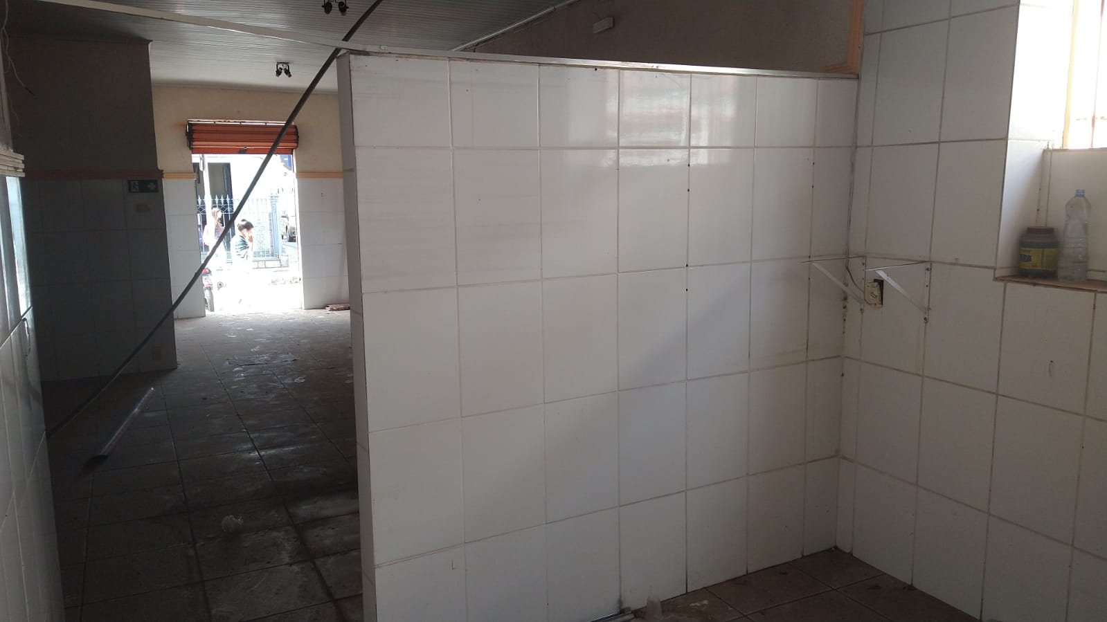 Esquina (Ponto Comercial) no Centro de Pouso Alegre - MG.