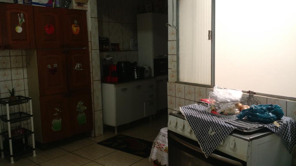 Duas casas para venda no bairro Santa Luzia em Pouso Alegre - MG.