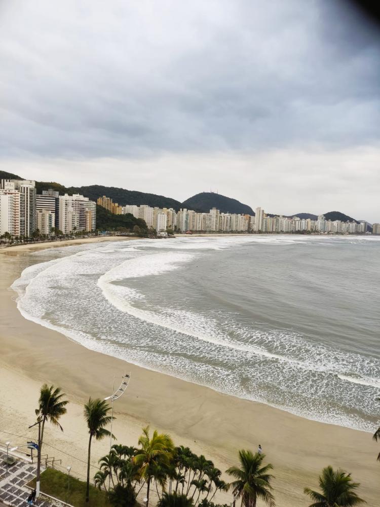 Apartamento com 3 dormitórios 1 suíte 2 vagas varanda gourmet em frente ao mar nas Astúrias 19800L