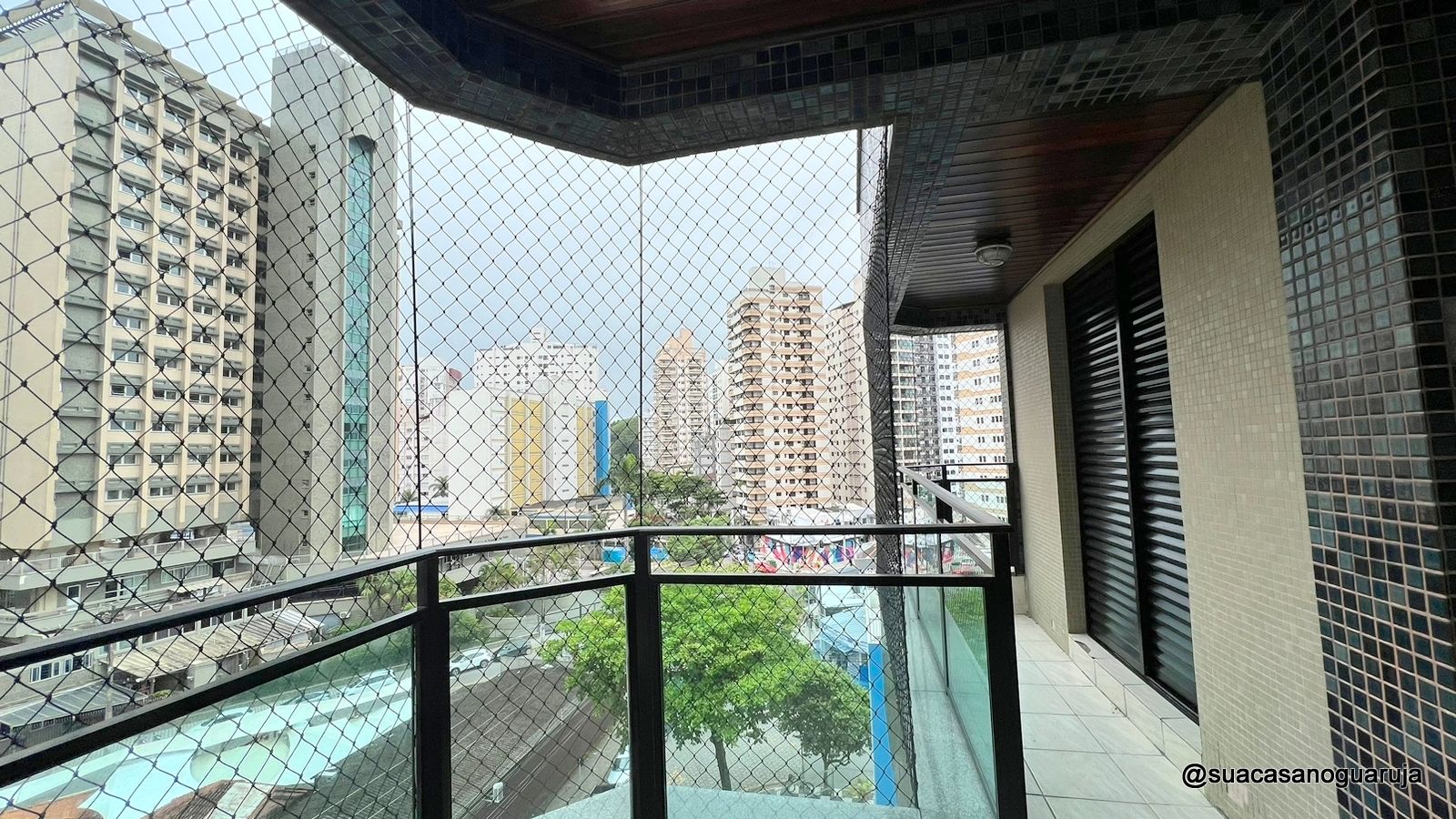 Apartamento com 3 dormitórios à venda, 107 m² por R$ 550.000,00 - Praia das Astúrias - Guarujá/SP