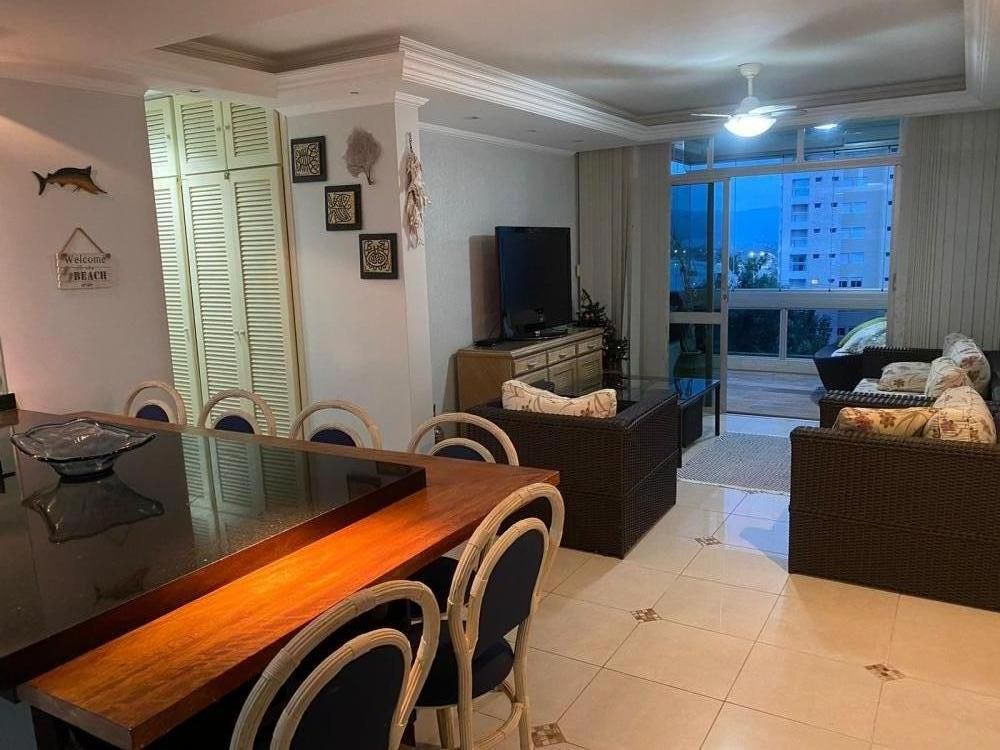 Apartamento à venda com 3 quartos - Foto 4