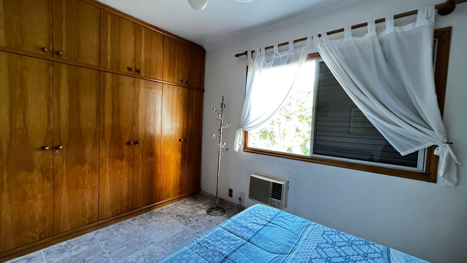 Apartamento à venda com 1 quarto, 60m² - Foto 12