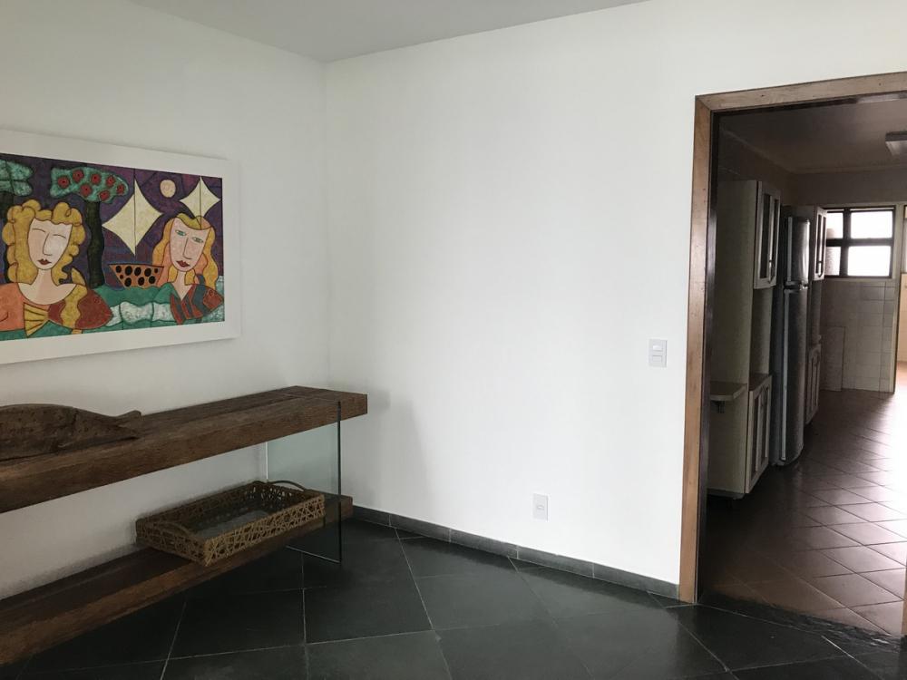 Apartamento à venda com 4 quartos, 224m² - Foto 7