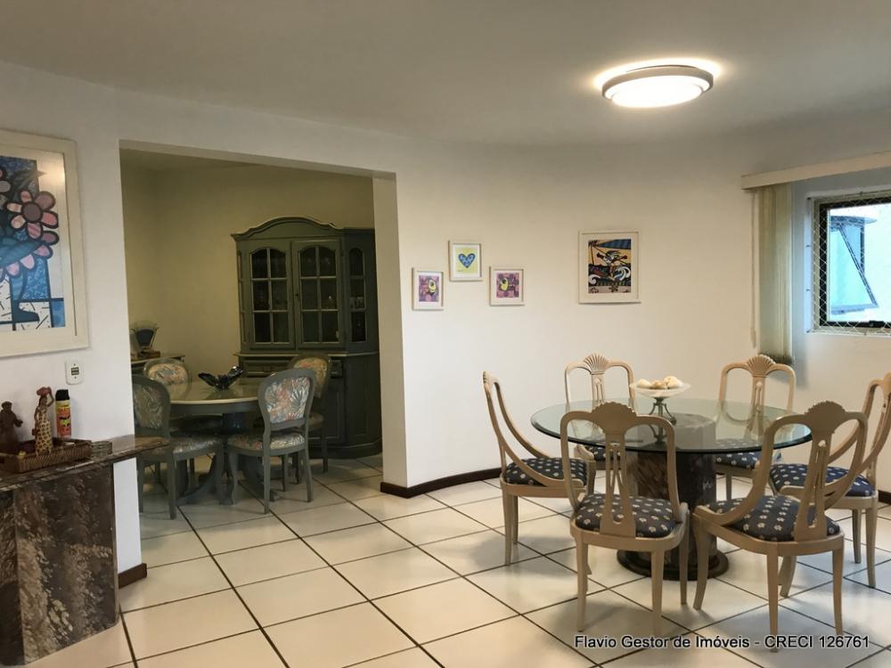 Apartamento à venda com 4 quartos, 224m² - Foto 4