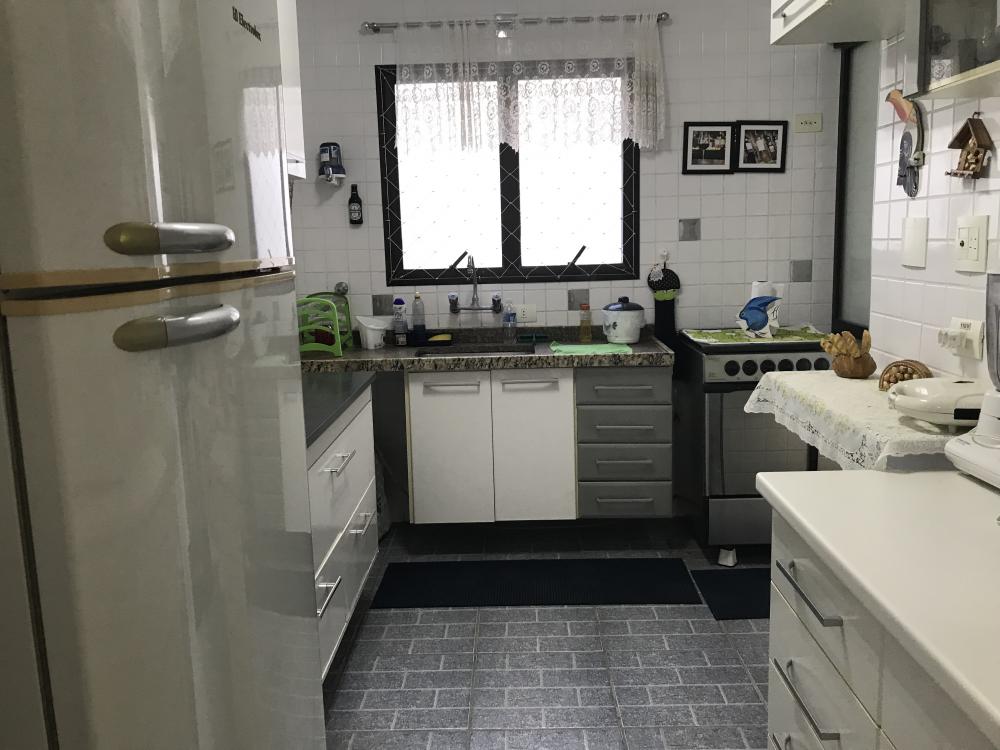 Apartamento à venda com 3 quartos, 90m² - Foto 6