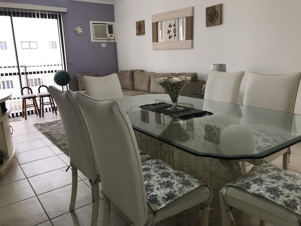 Apartamento à venda com 3 quartos, 90m² - Foto 3