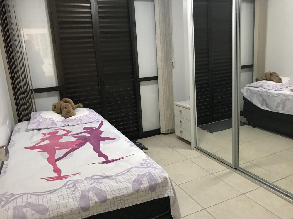 Apartamento à venda com 3 quartos, 90m² - Foto 17