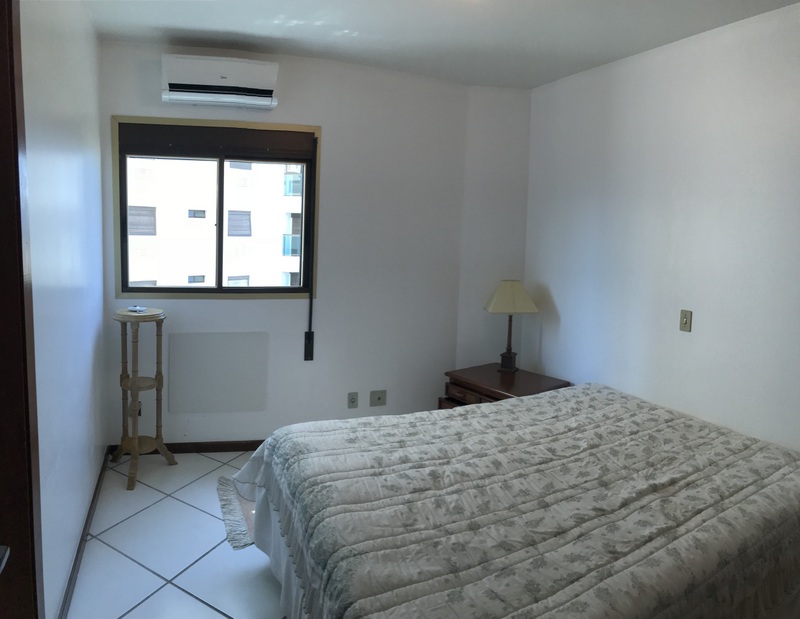 Apartamento à venda com 4 quartos, 224m² - Foto 13