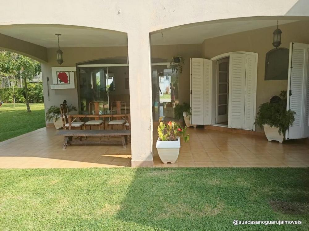 Casa de Condomínio à venda com 3 quartos, 250m² - Foto 3