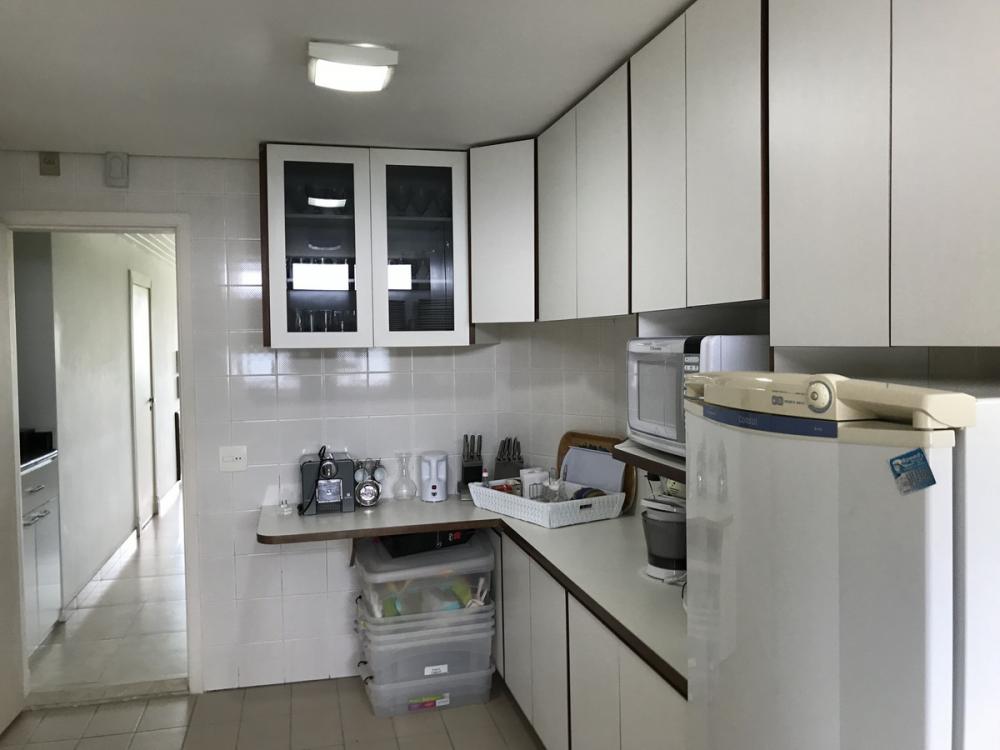 Apartamento à venda com 4 quartos, 175m² - Foto 26