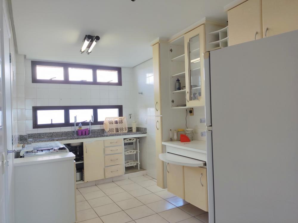 Apartamento à venda com 4 quartos, 175m² - Foto 13