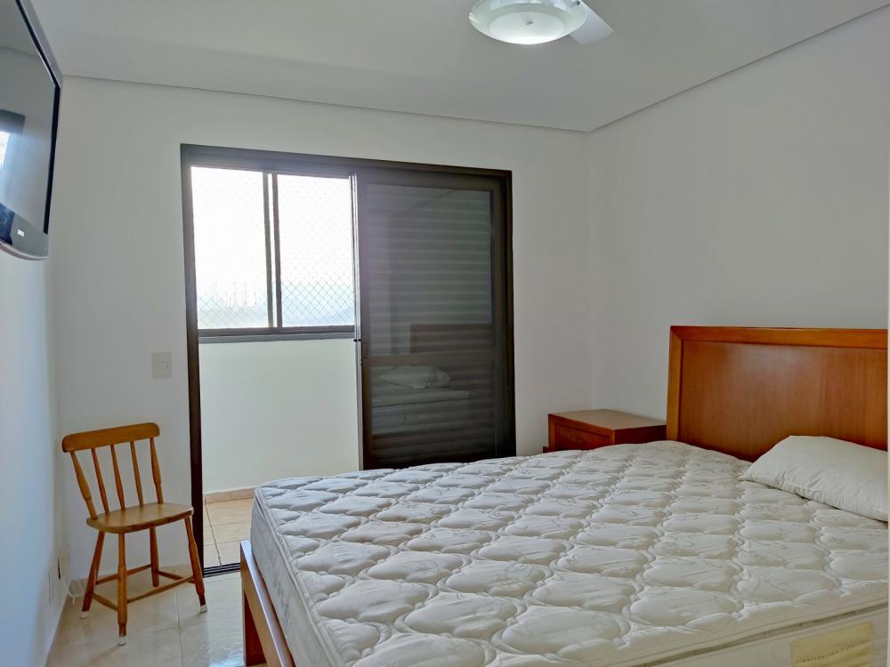 Apartamento à venda com 4 quartos, 175m² - Foto 15