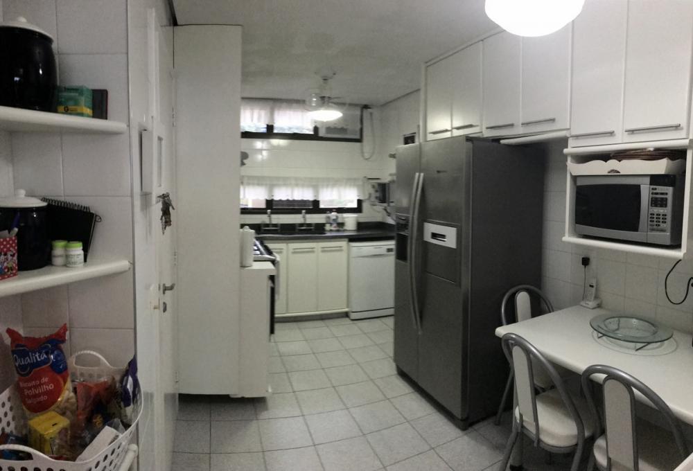 Apartamento à venda com 4 quartos, 175m² - Foto 12