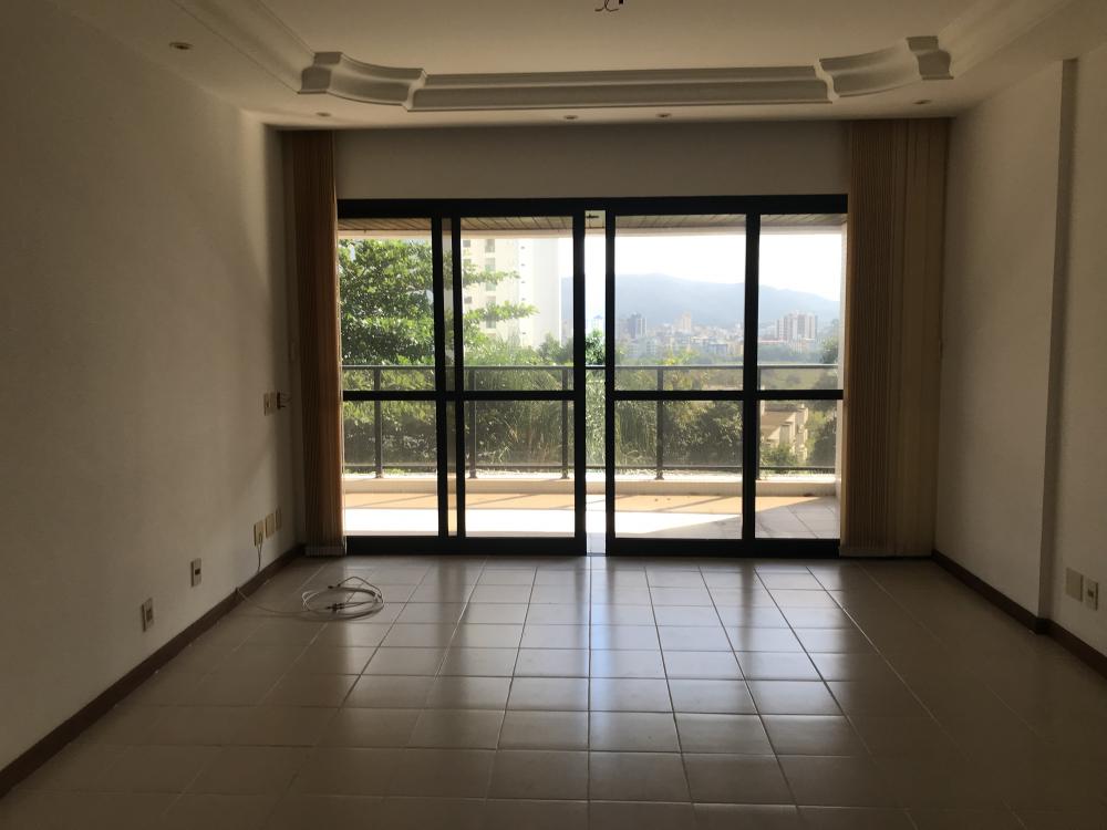 Apartamento à venda com 3 quartos, 132m² - Foto 6