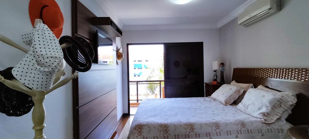 Apartamento à venda com 4 quartos, 145m² - Foto 9