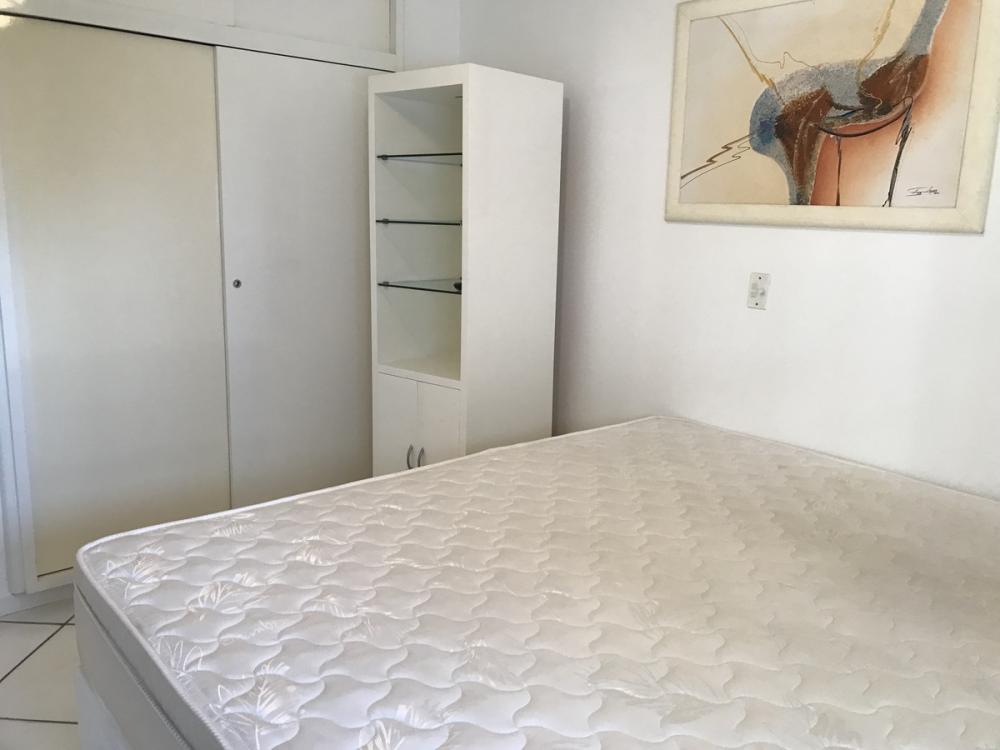 Apartamento à venda com 4 quartos, 224m² - Foto 15